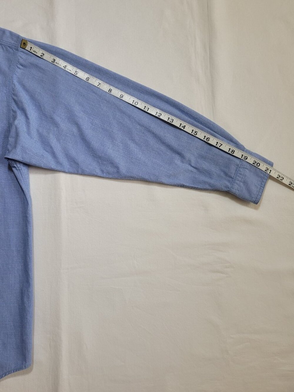 Vintage 90s Disney Store Winnie the Pooh Embroidered Denim Shirt Blue Button Up - Picture 8 of 9